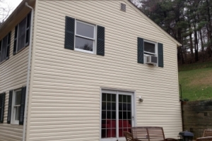 vinyl siding, after cleaning